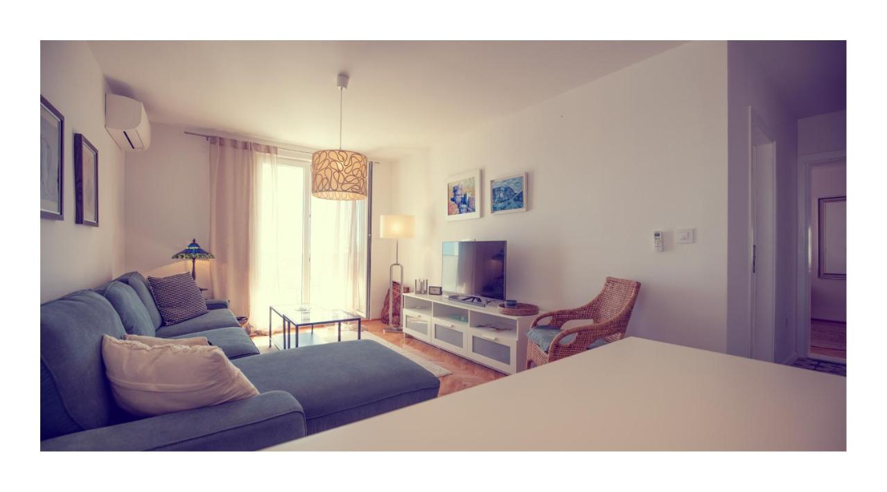 Condo With A Breathtaking View 杜布罗夫尼克 外观 照片